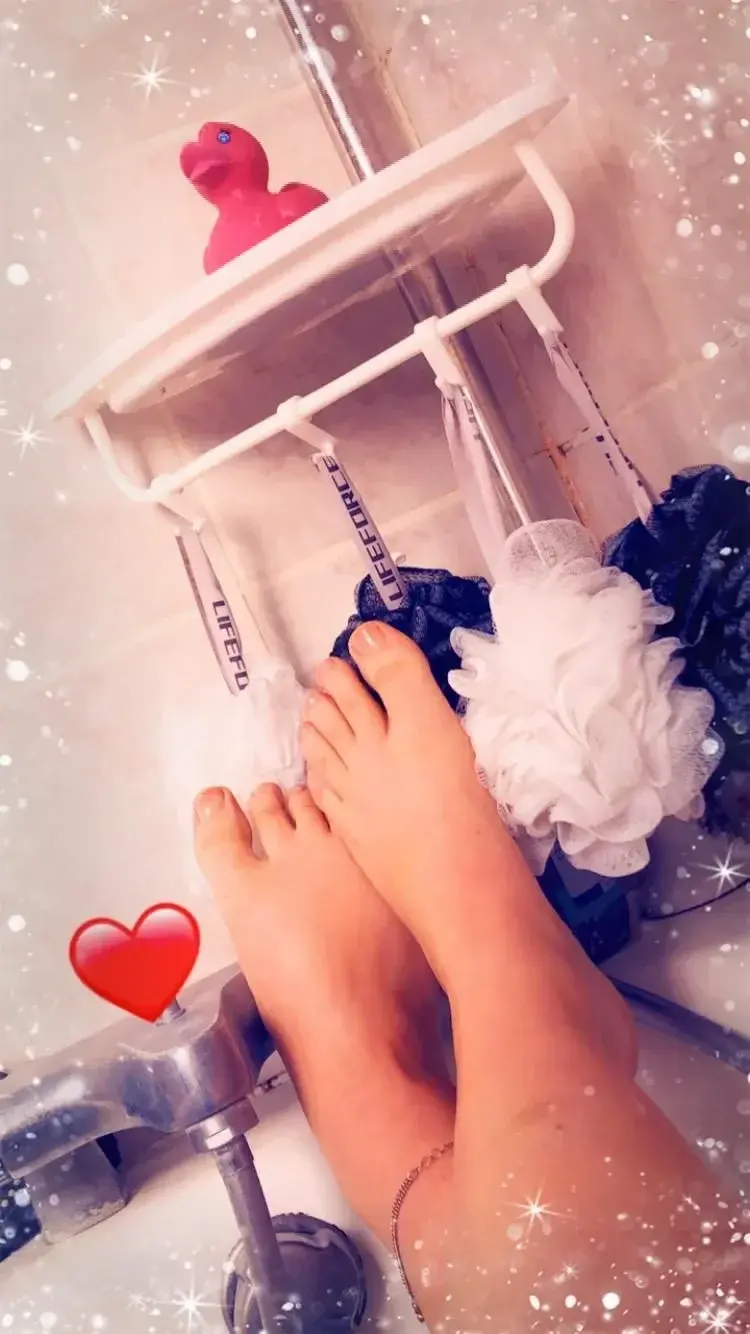 Leak & nude 6 — Petitpeton82