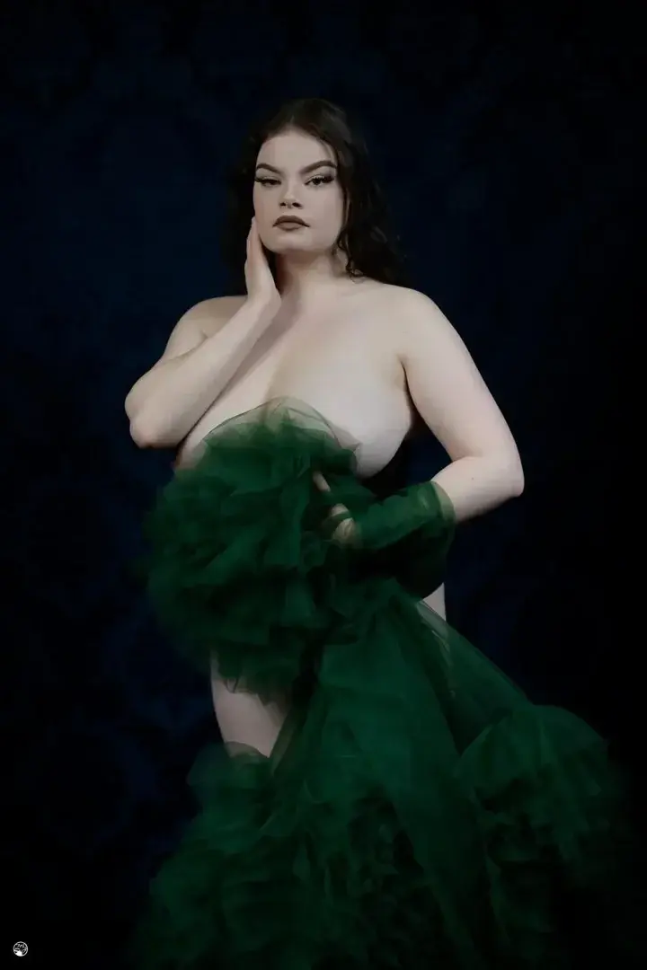 Leak & nude 1 — Leelousexy