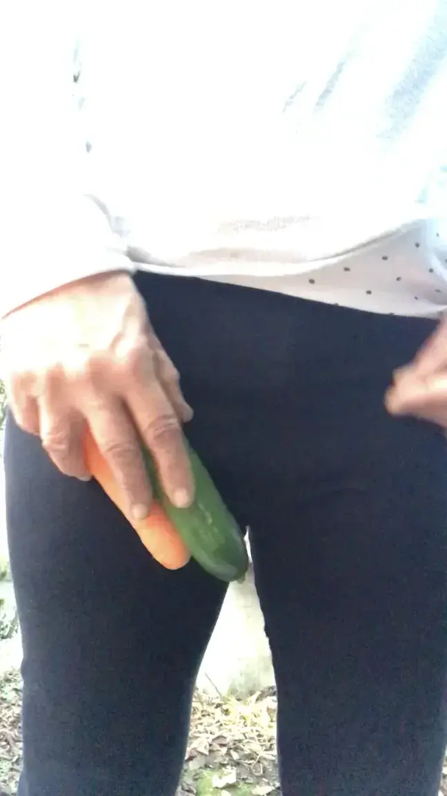 Leak & nude 23 — Cassandre812