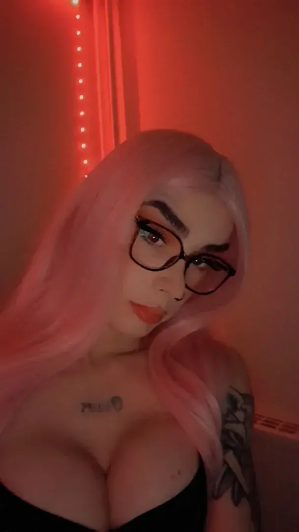 Leak & nude 4 — wendytrs