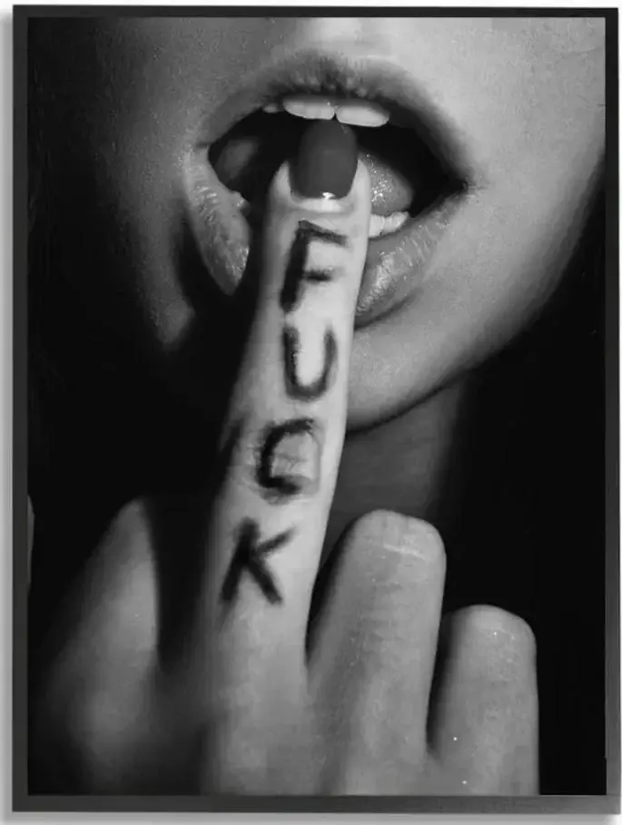 Leak & nude 2 — Melhells