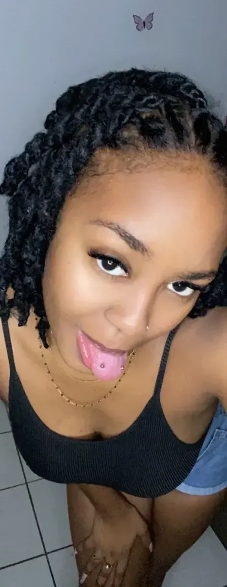 Leak & nude 1 — Beeauty