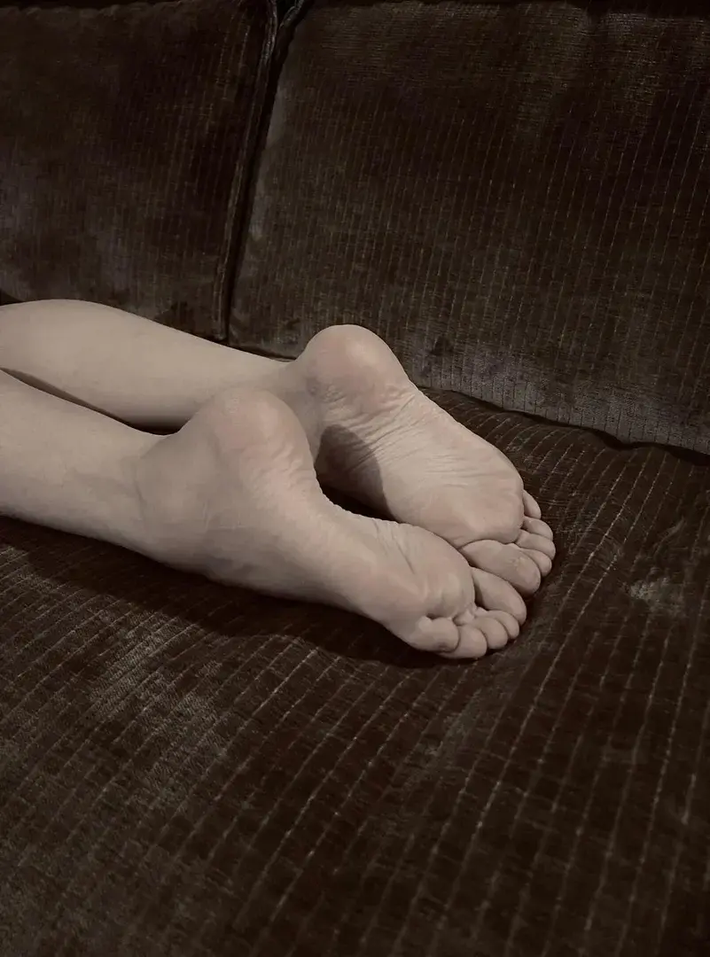Leak & nude 3 — Funkyfeet