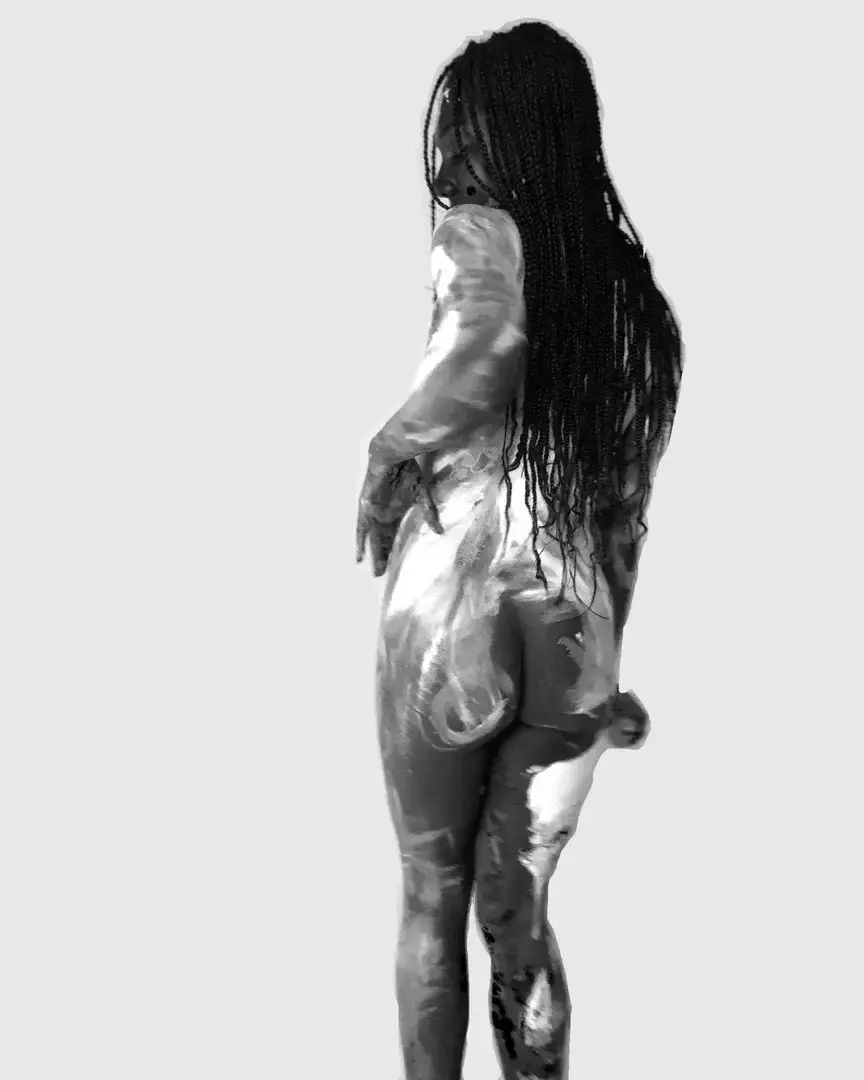 Leak & nude 1 — Monadavinci