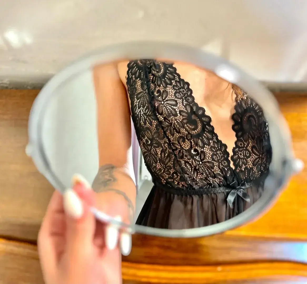 Leak & nude 3 — Licia_