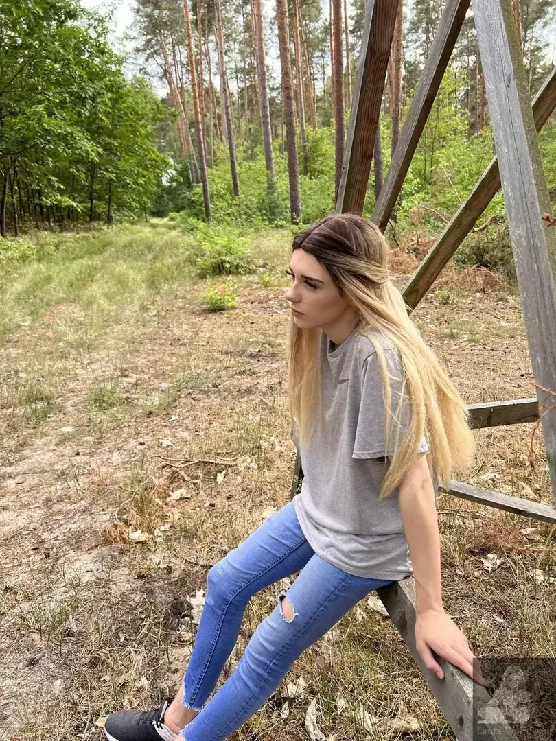 Leak & nude 3 — _laura-world