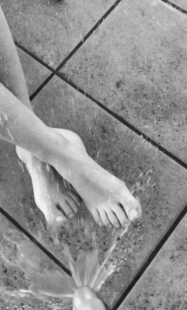 Leak & nude 3 — Daura