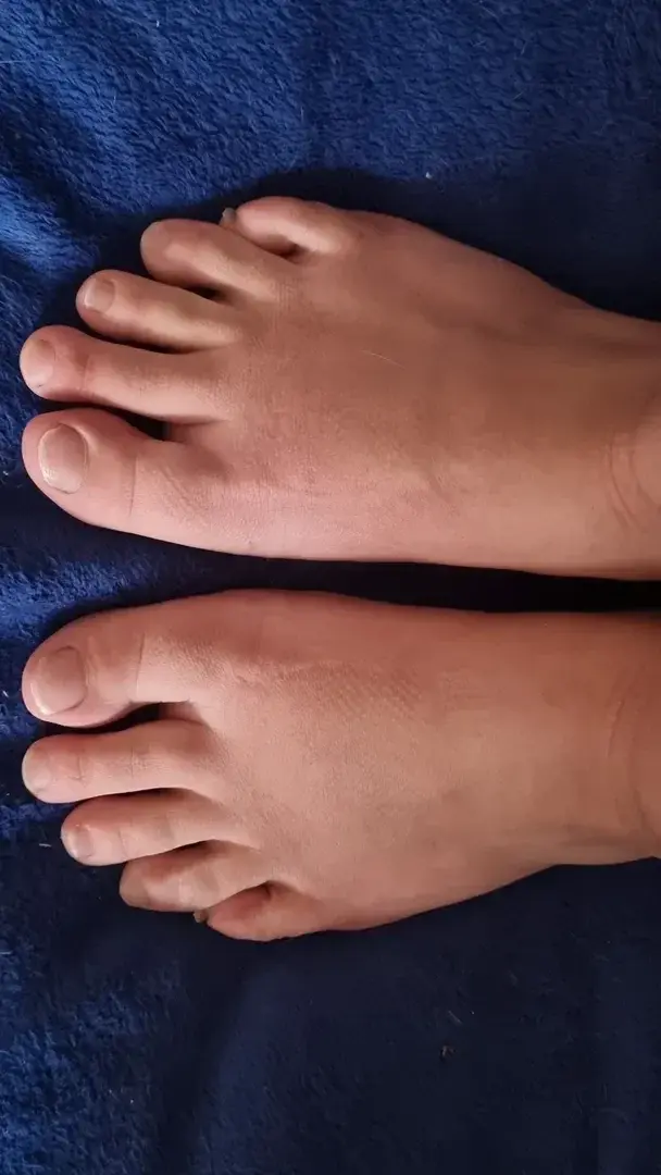 Leak & nude 2 — feetgirl33_