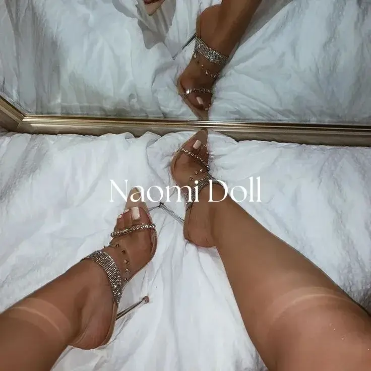 Photo de couverture de Naomi_mgn