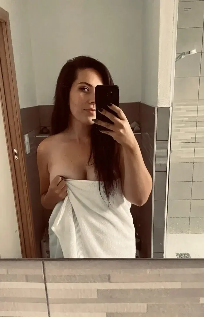 Katarinaxo — média 6 | French Modèles