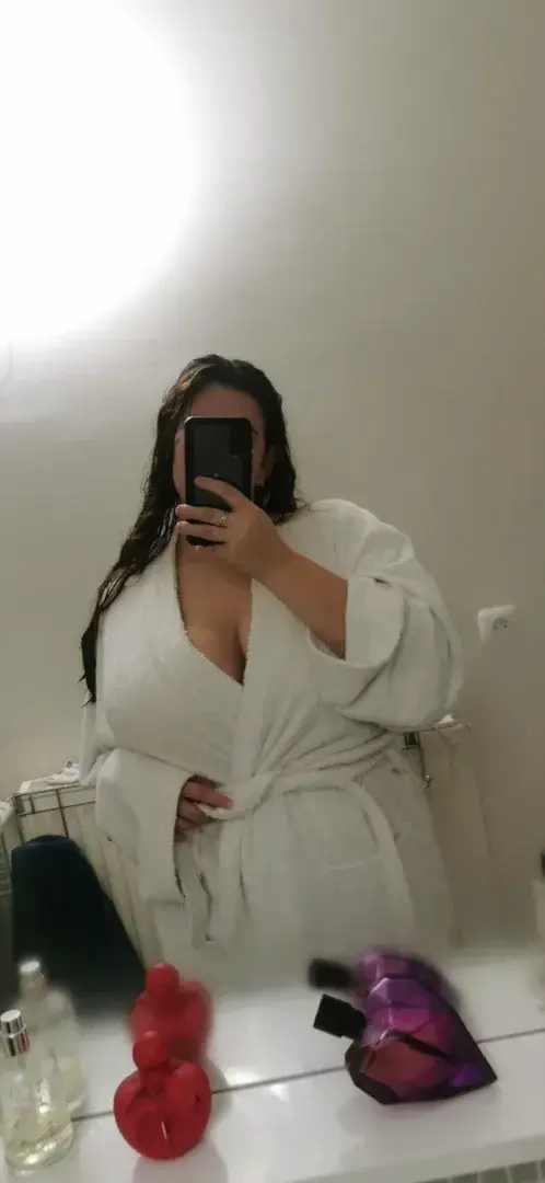 Leak & nude 2 — Mme_scoprio