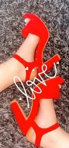 Leak & nude 2 — Pieds6907
