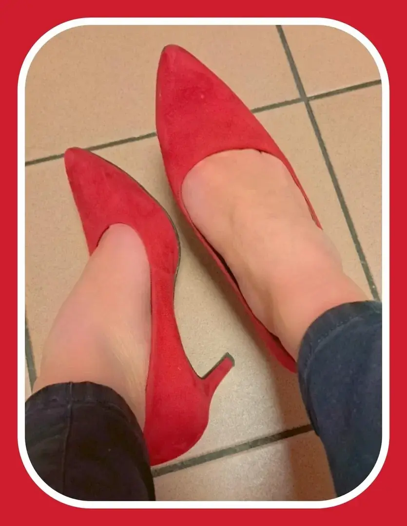 Leak & nude 3 — Les-pieds-de-lunaperla