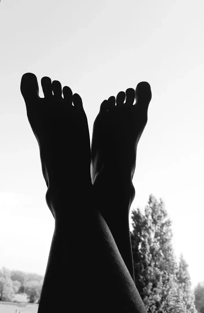 Leak & nude 2 — Peau-douce