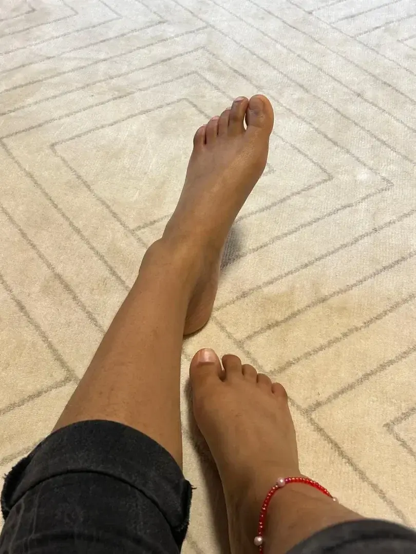 Leak & nude 3 — Lovelyy-feet