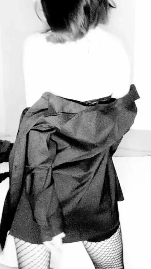 Leak & nude 1 — Miaou40