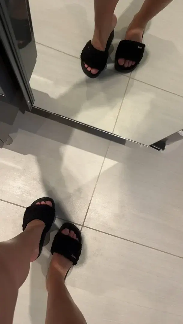 Leak & nude 2 — Yourfavfeet_01