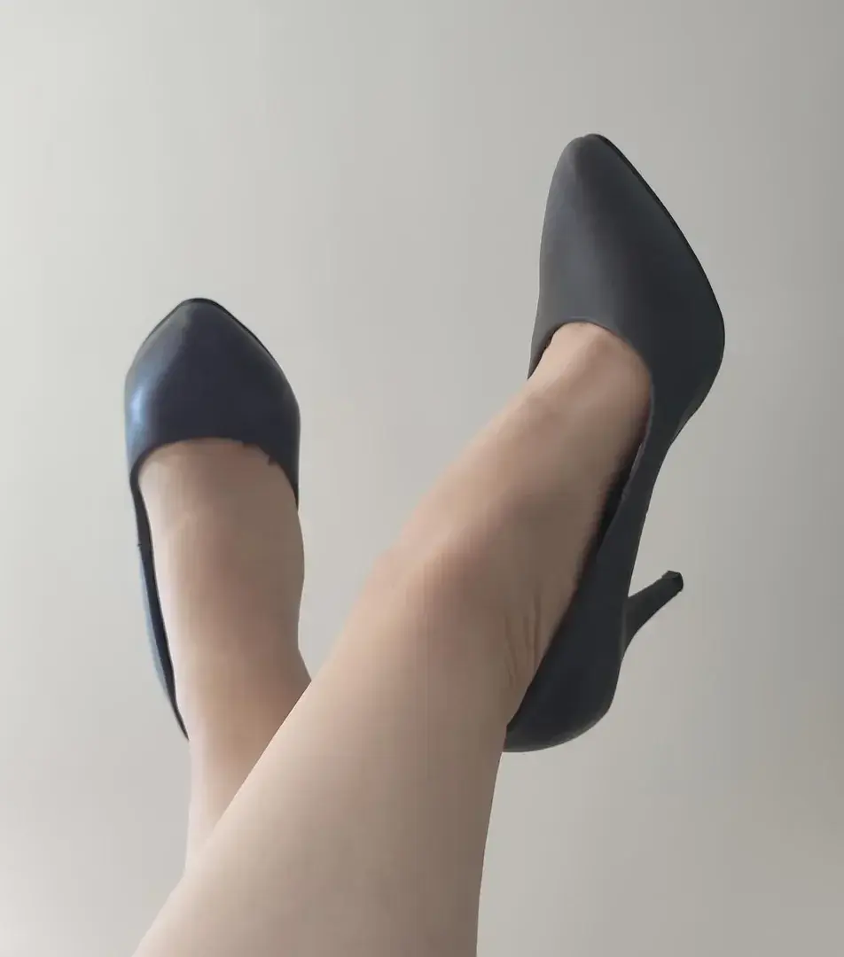 Leak & nude 2 — On_tiptoes