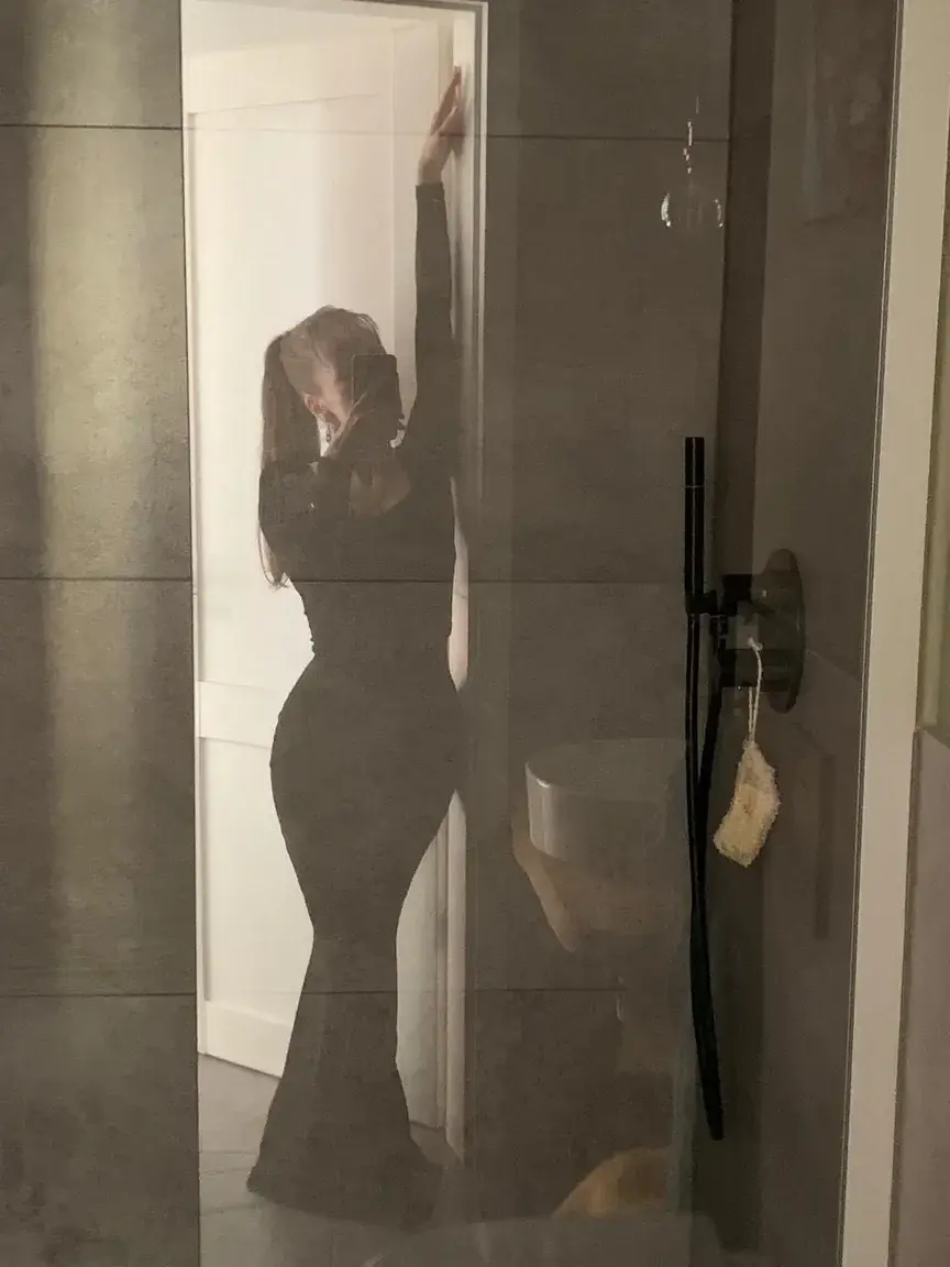 Leak & nude 4 — Asanayla