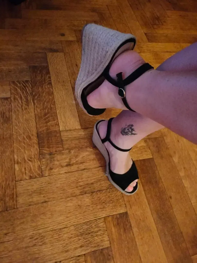 Leak & nude 4 — Cactusfeets_and_i
