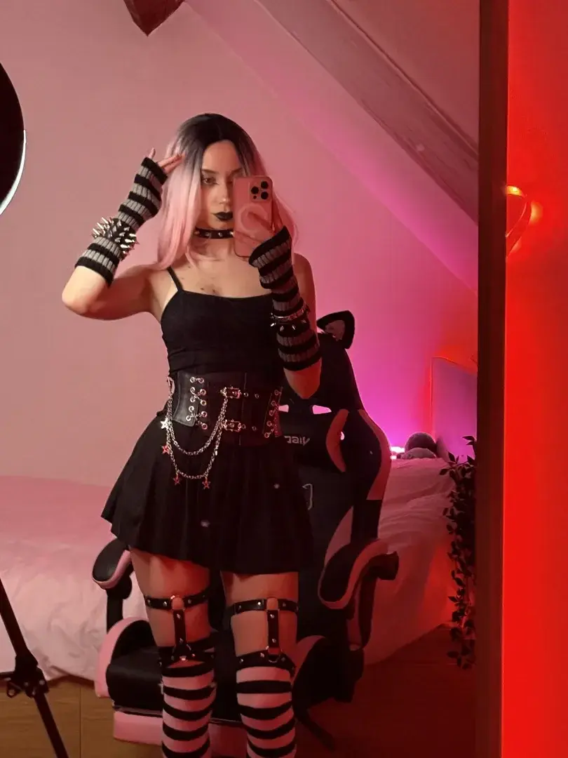 Je t'attends 😈Code "COQUIN" -80%