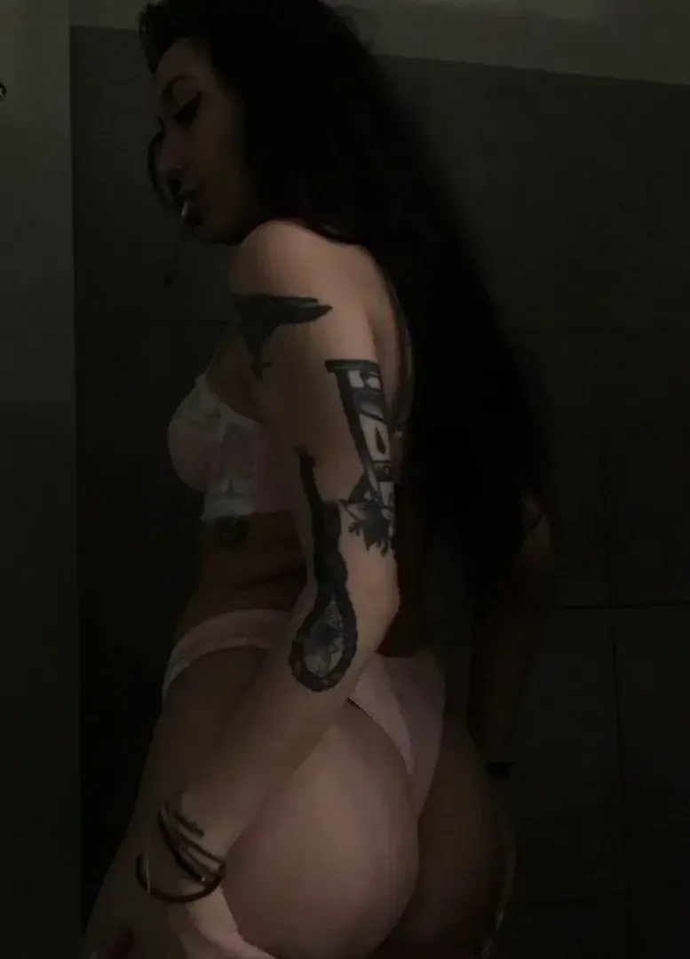 Leak & nude 1 — Sweetalouqua