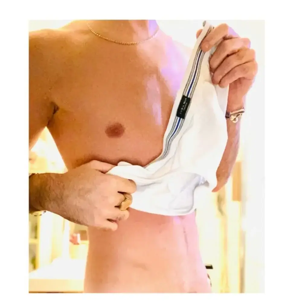 Leak & nude 1 — secrets-moments