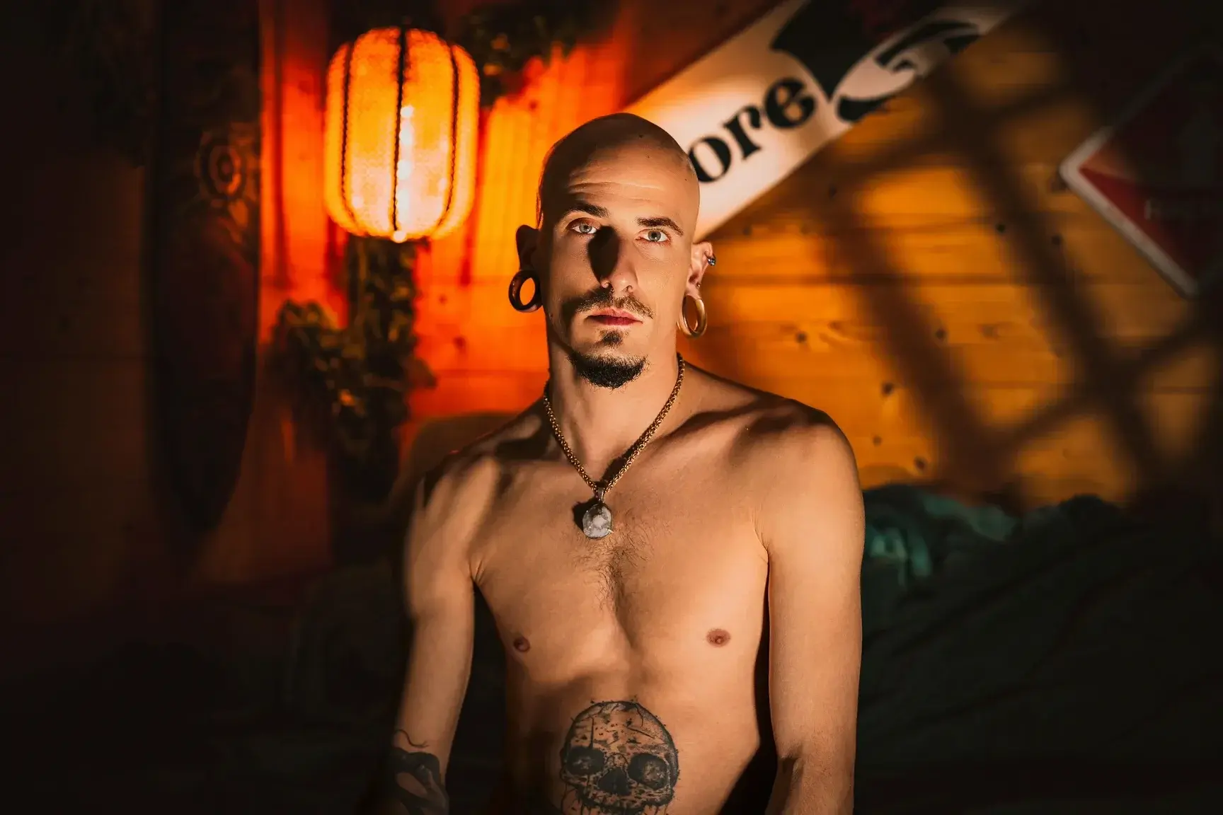 Leak & nude 1 — Flintpirat