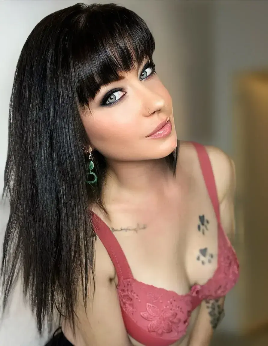 Leak & nude MYM — Alyciadolls : « Bon week-end mes bébés » (MYM)