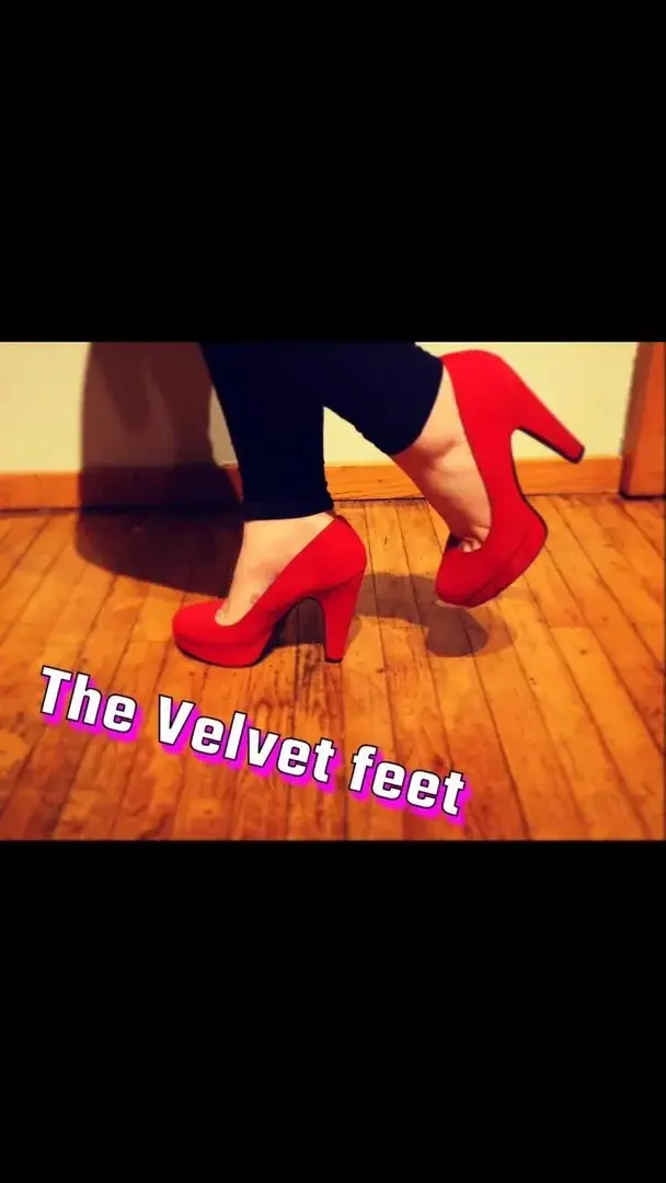 Leak & nude 4 — The_velvet_feet