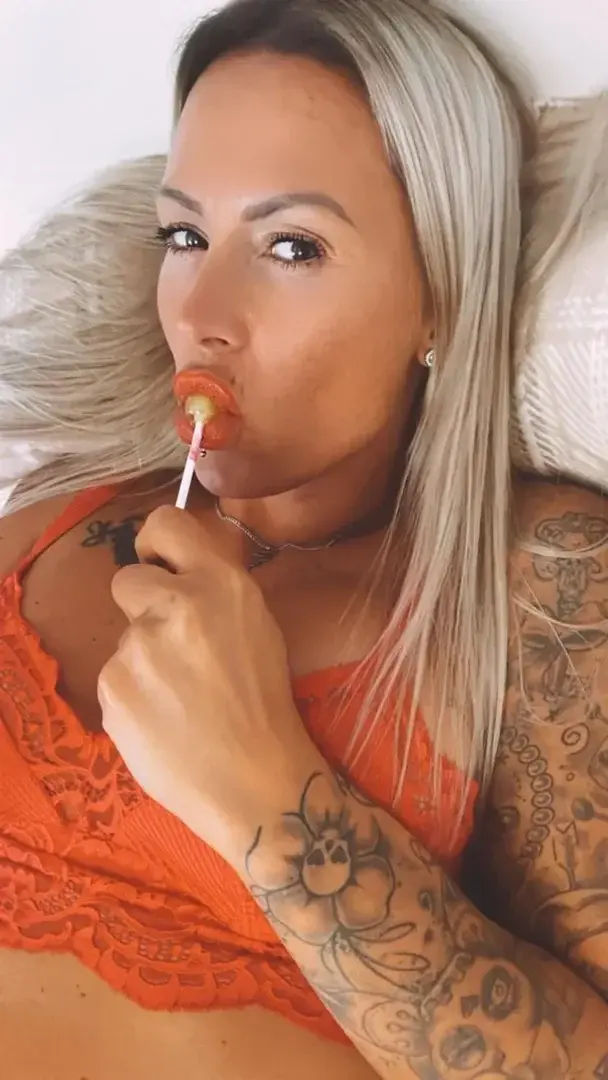Neelie_inked — média 7 | French Modèles