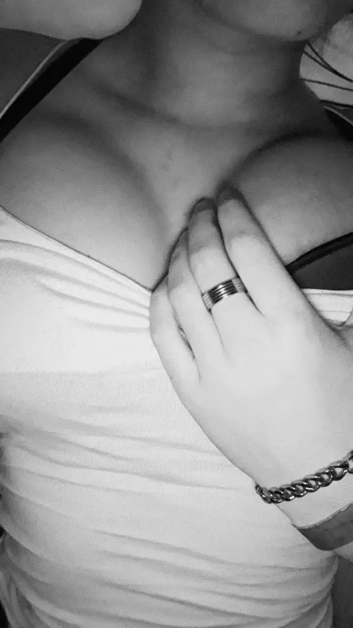 Leak & nude 2 — Petitmonstre06