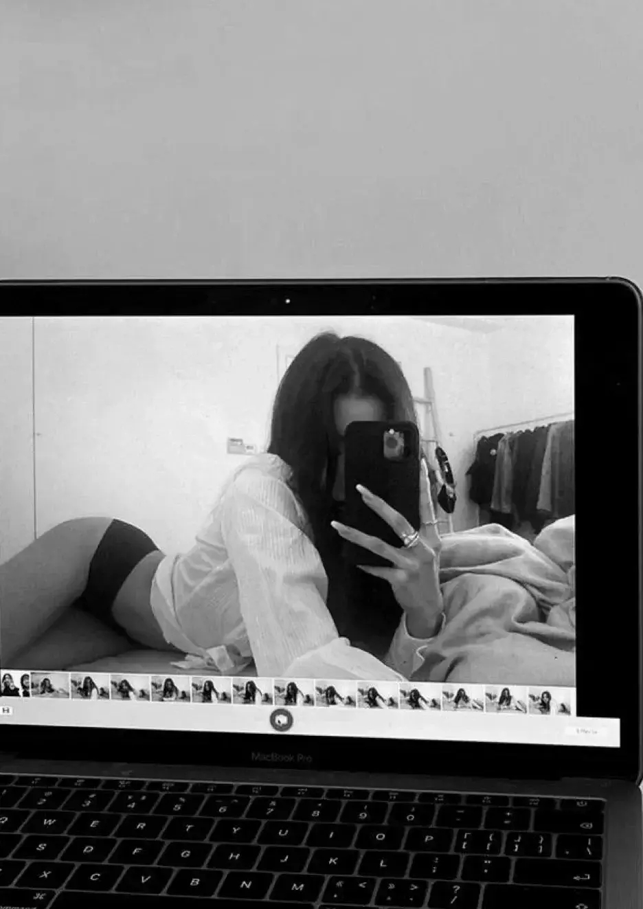 Leak & nude 6 — Redbody