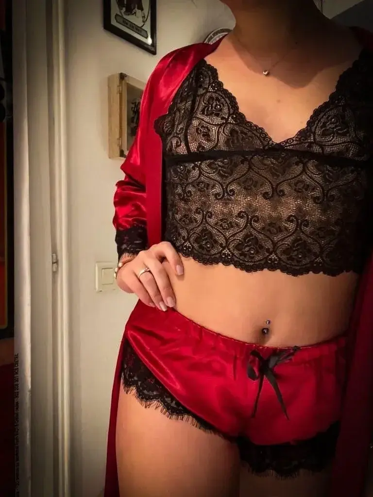 Leak & nude 2 — emilia_sensual