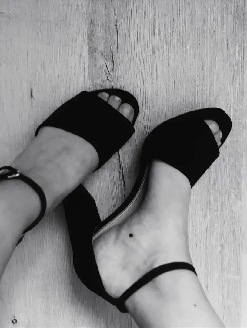 Leak & nude 1 — Lunapicsfoot
