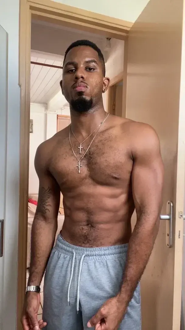 Leak & nude 4 — Lionelfardini
