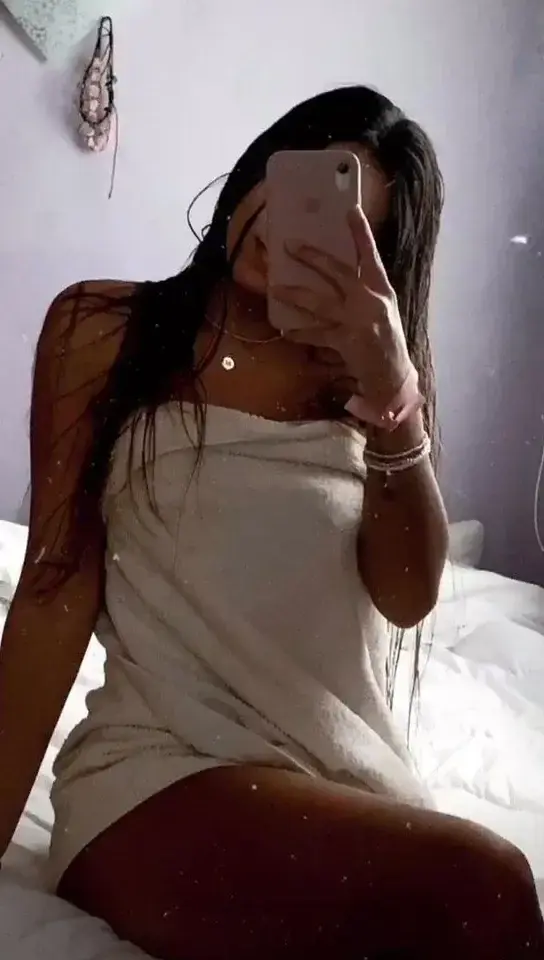 Leak & nude 1 — Pieds_andbody