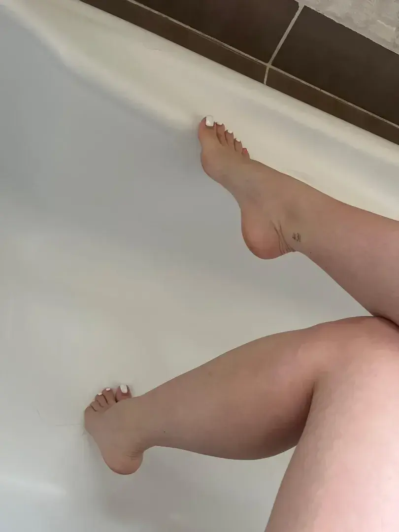 Leak & nude 1 — _nursefeet75