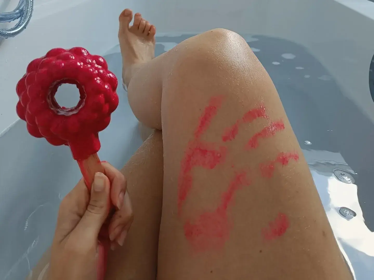Leak & nude 4 — Swanpics