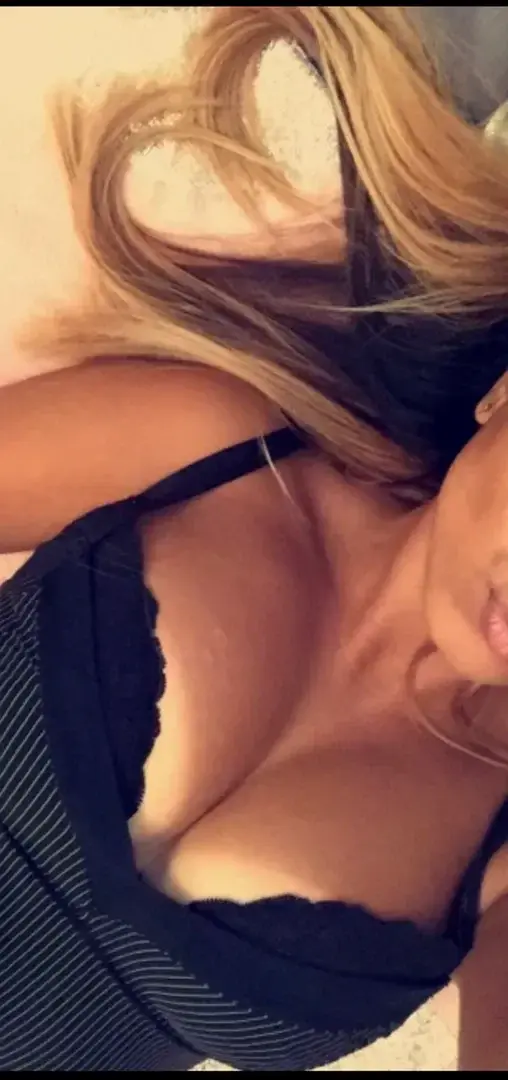 Leak & nude 3 — Itslena_