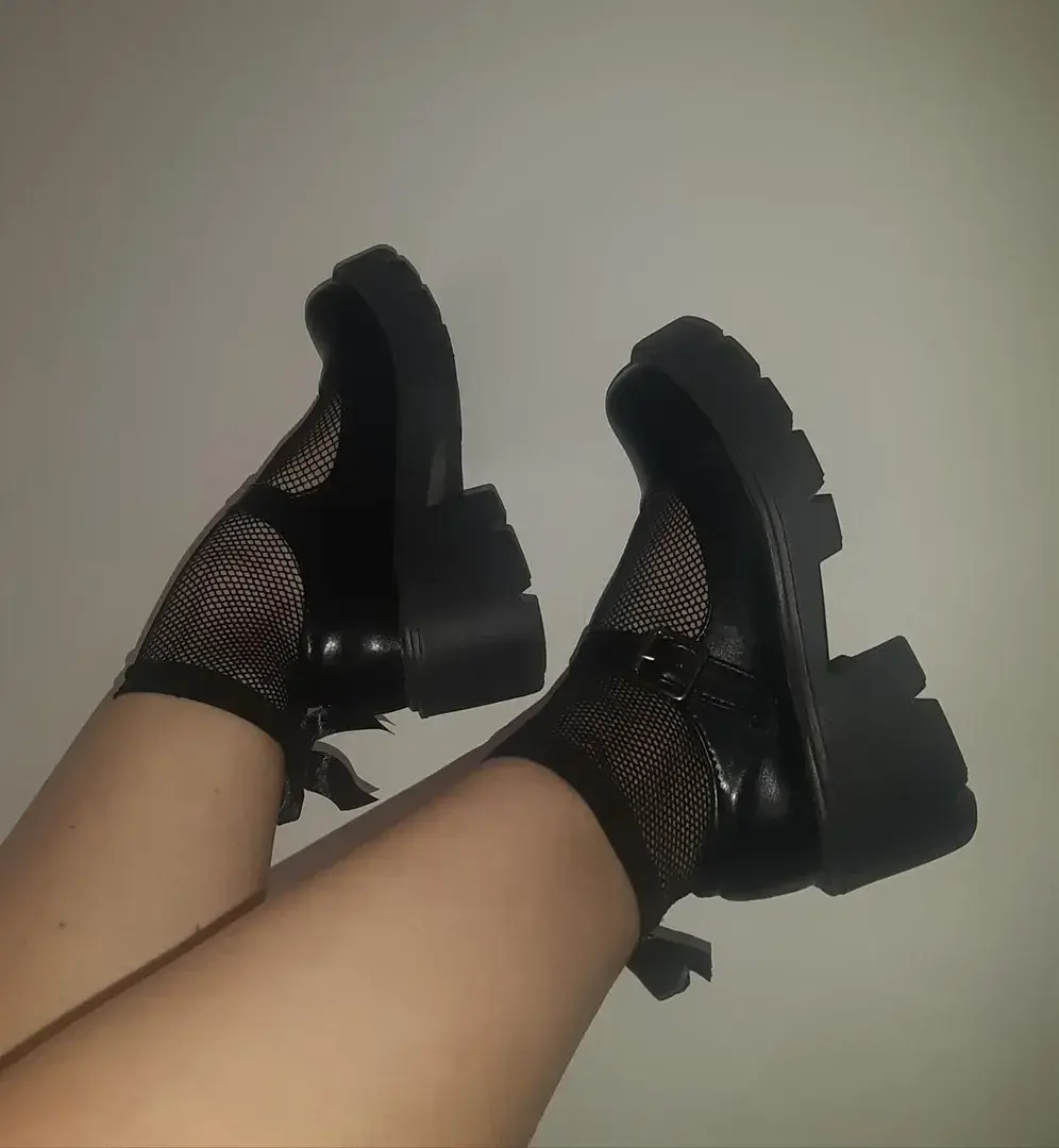 Leak & nude 4 — Missfrenchiefeet