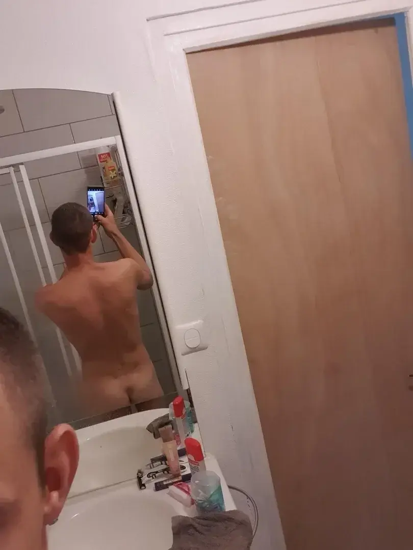 Leak & nude 3 — Letransporteur_