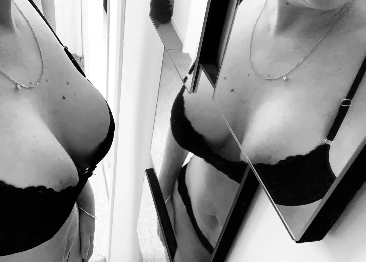 Leak & nude 2 — Lola-paris698