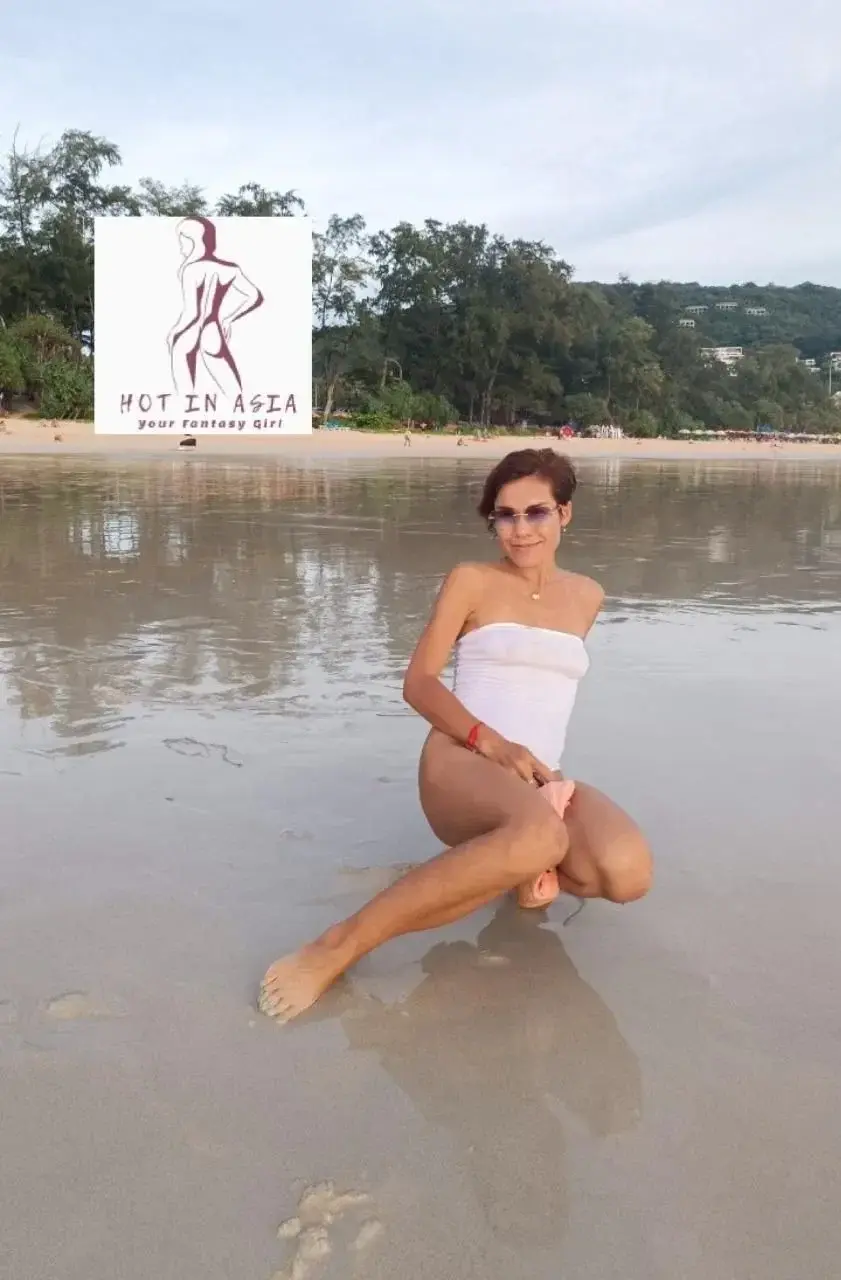 Leak & nude 10 — Hotinasia