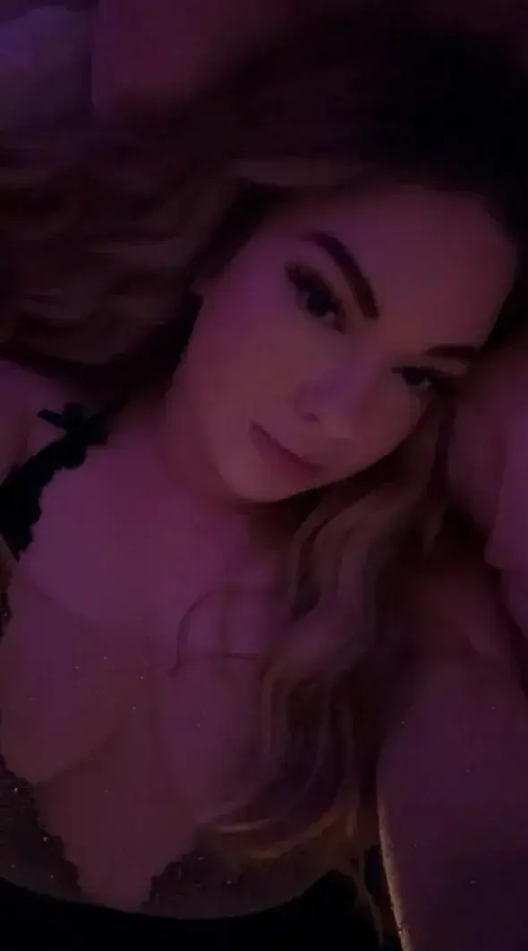 Leak & nude 2 — virginie_msr01