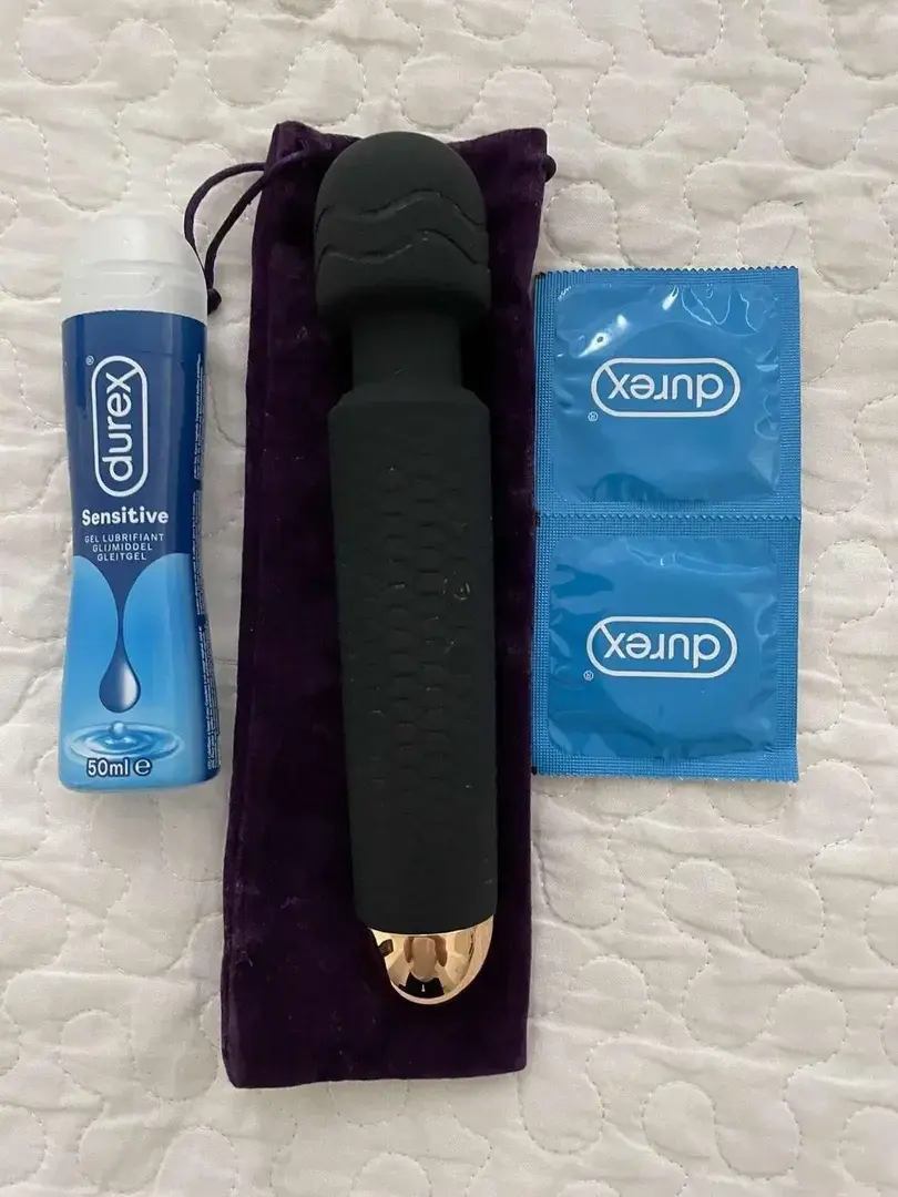 Leak & nude 2 — Nenette137