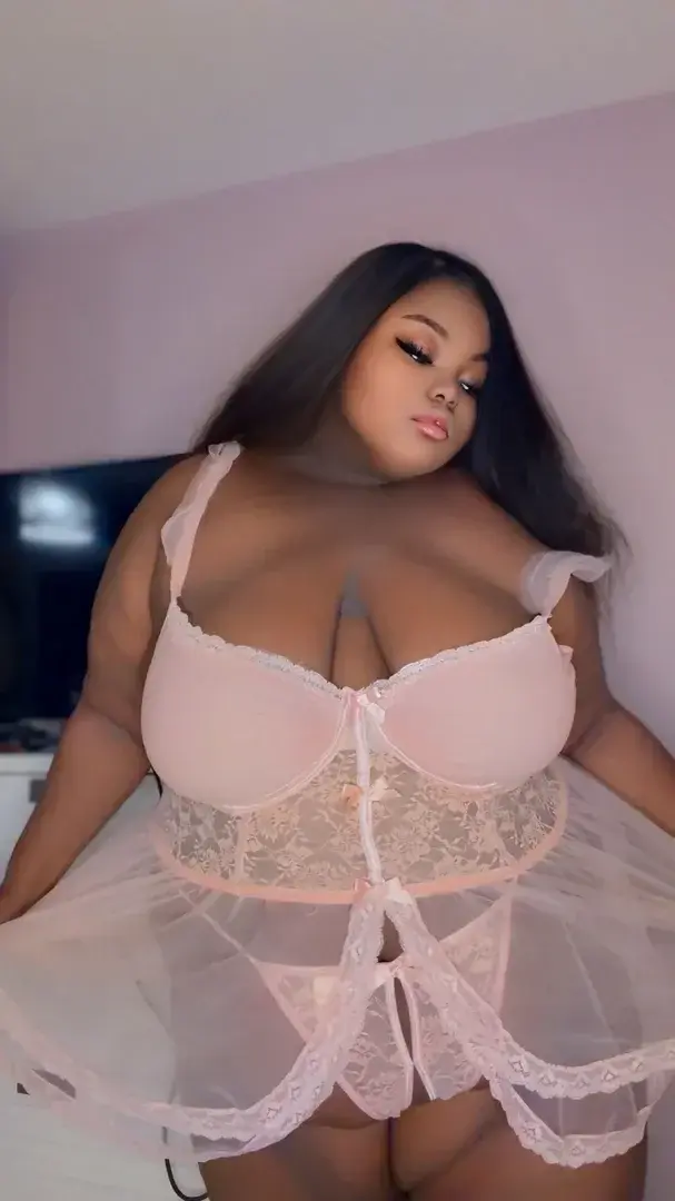 Leak & nude MYM — Rosemgt88 : « Oups🔞💦 » (MYM)