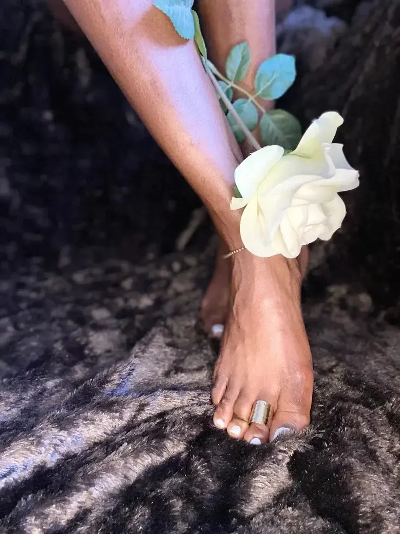 Leak & nude 1 — Ebonyfeetart