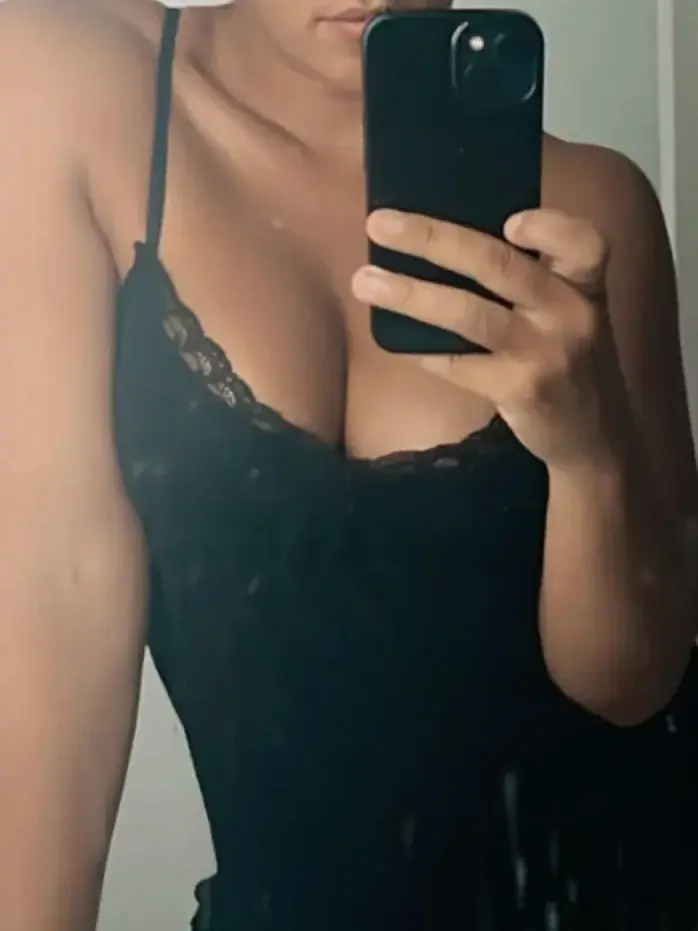 Leak & nude 1 — les_secrets_de_soraya