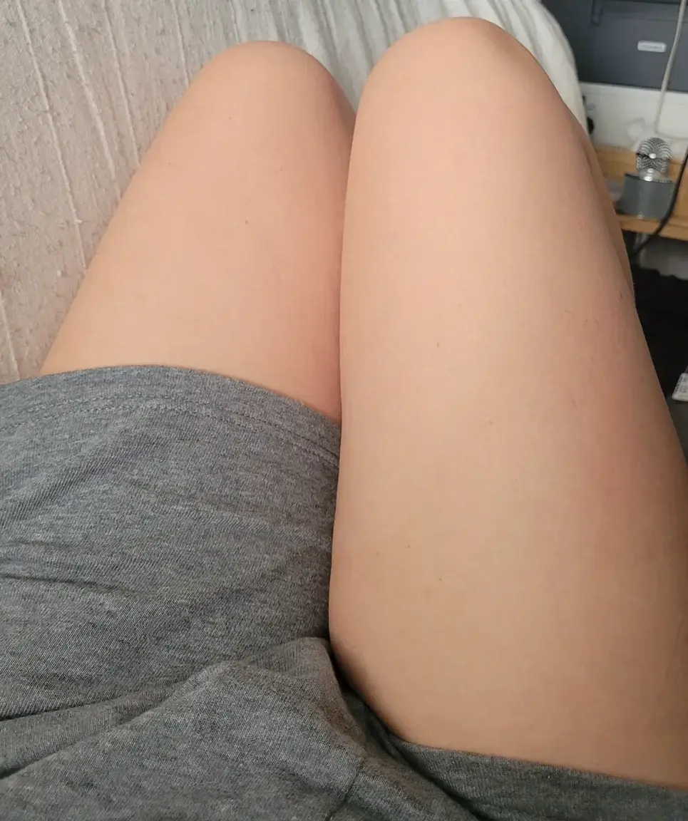 Leak & nude 1 — Emiarkana